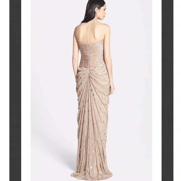 - ADRIANNA PAPELL BLUSH FOILED METALLIC DOT DRAPED STRAPLESS GOWN SZ 6 - Picture 16 of 16